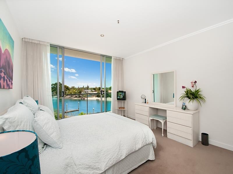 1209/33  T E Peters Drive, Broadbeach QLD 4218