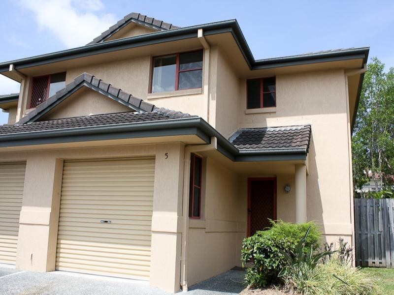 5/111 Greenacre Drive, Parkwood QLD 4214