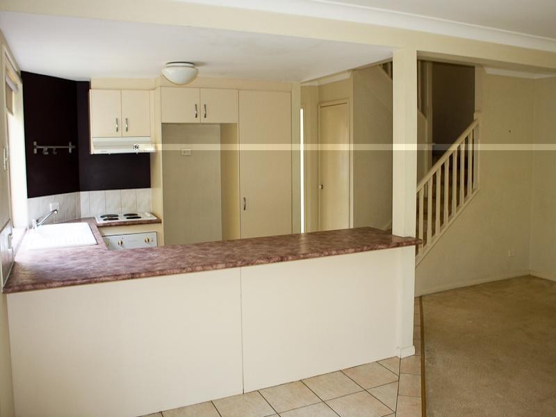5/111 Greenacre Drive, Parkwood QLD 4214