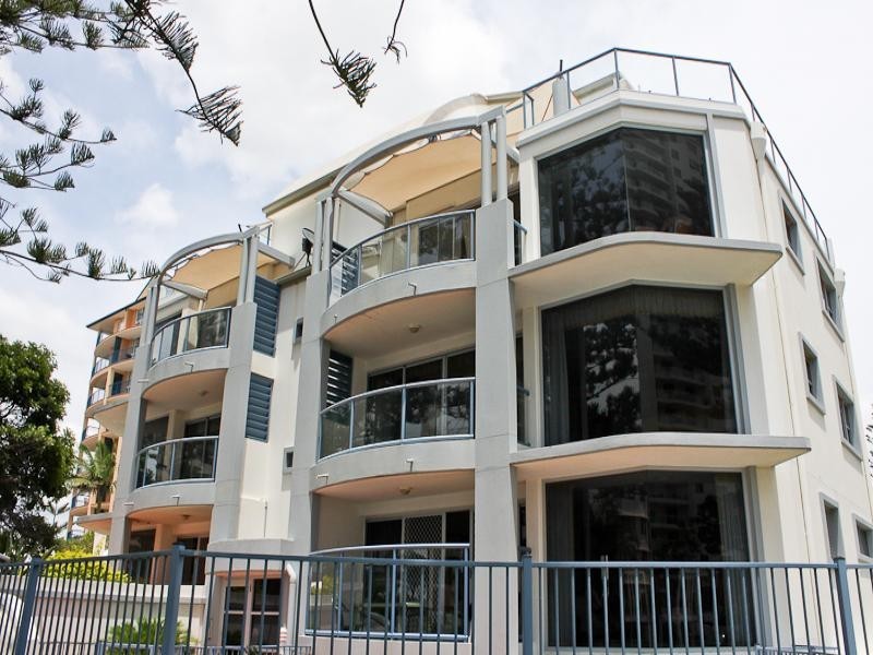 5/6 First Avenue, Broadbeach QLD 4218