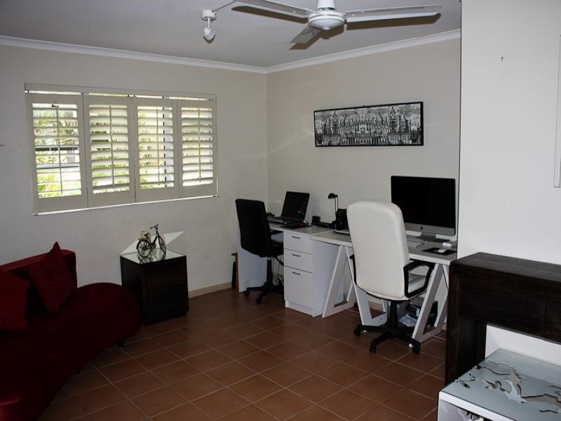 5/6 First Avenue, Broadbeach QLD 4218