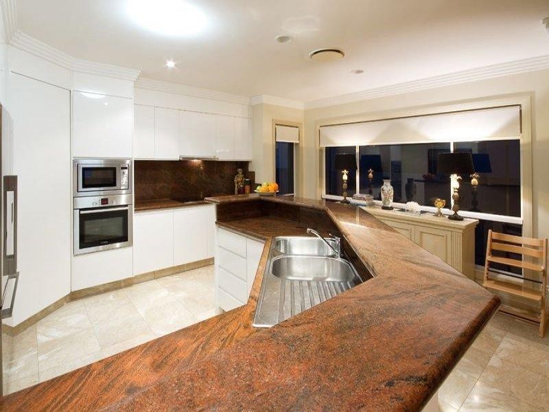 40 Cotlew Street East, Southport QLD 4215