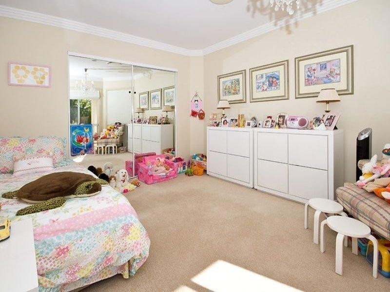 40 Cotlew Street East, Southport QLD 4215