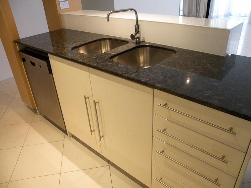 17 Albert Avenue, Broadbeach QLD 4218