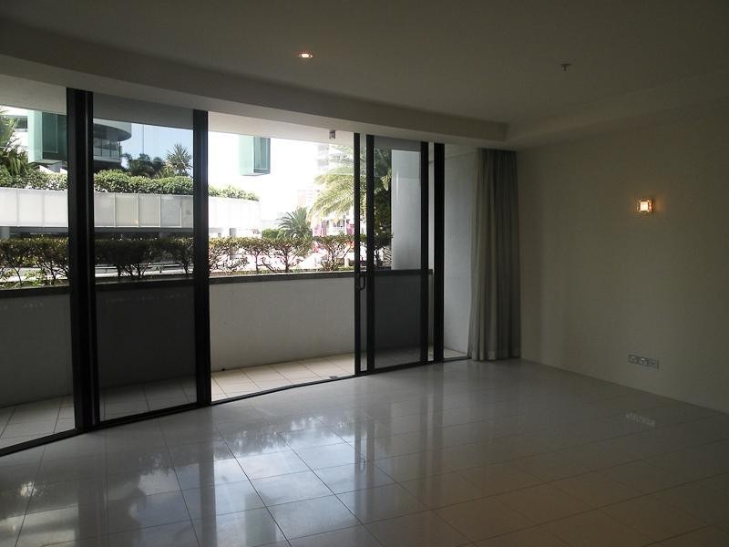 17 Albert Avenue, Broadbeach QLD 4218