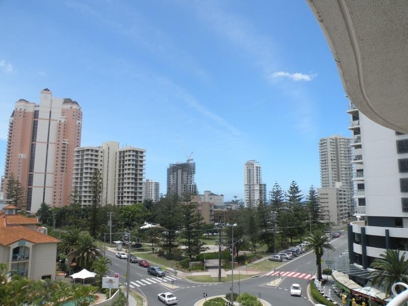 2508/ Queensland Ave, Broadbeach QLD 4218