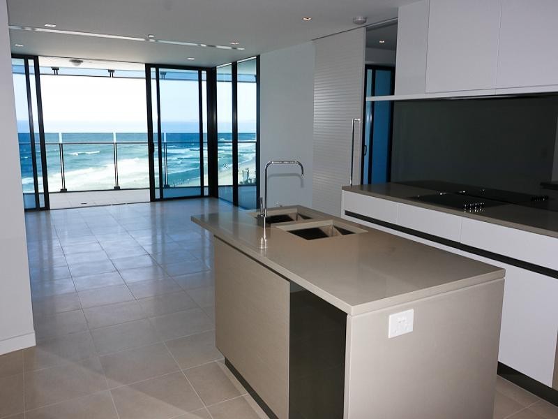 1002/4-14 The Esplanade, Surfers Paradise QLD 4217