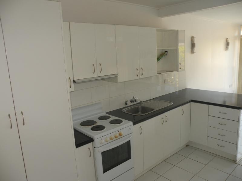 5/162 Surf Parade, Broadbeach QLD 4218