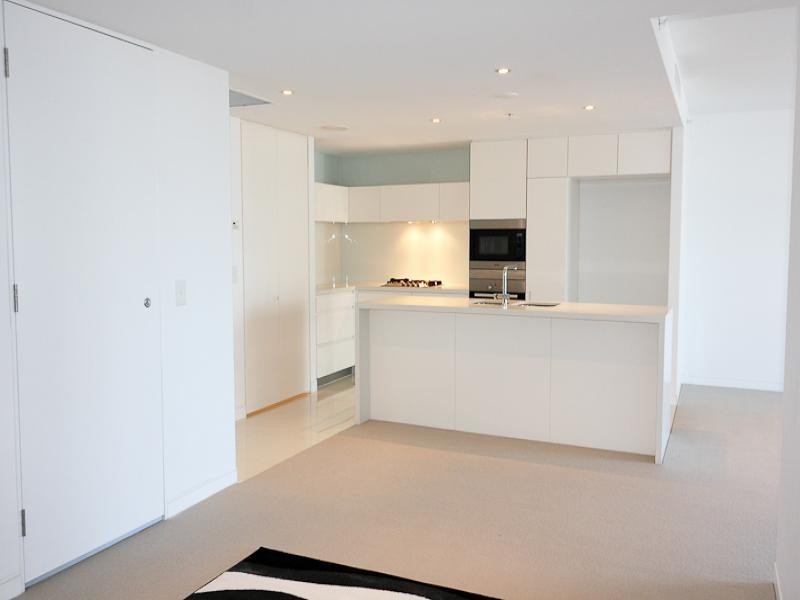 1601/1 Charles Avenue, Broadbeach QLD 4218