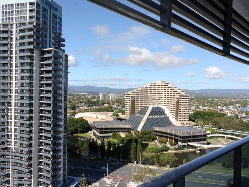 1601/1 Charles Avenue, Broadbeach QLD 4218