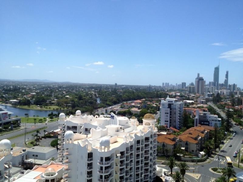 North East Apt/89 The “Wave”, Broadbeach QLD 4218