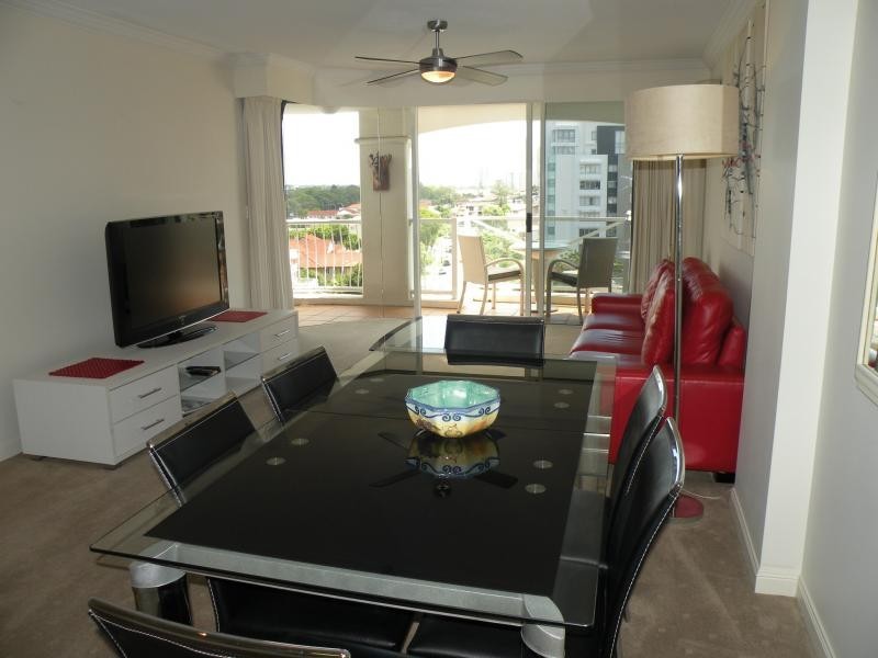 2706/90 Surf Parade, Broadbeach QLD 4218