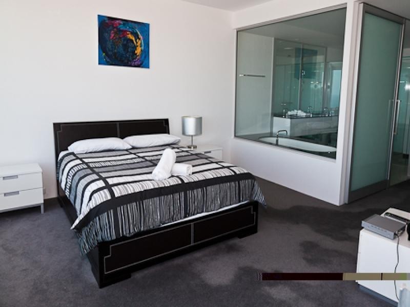 70.01/9  Hamilton Avenue, Surfers Paradise QLD 4217