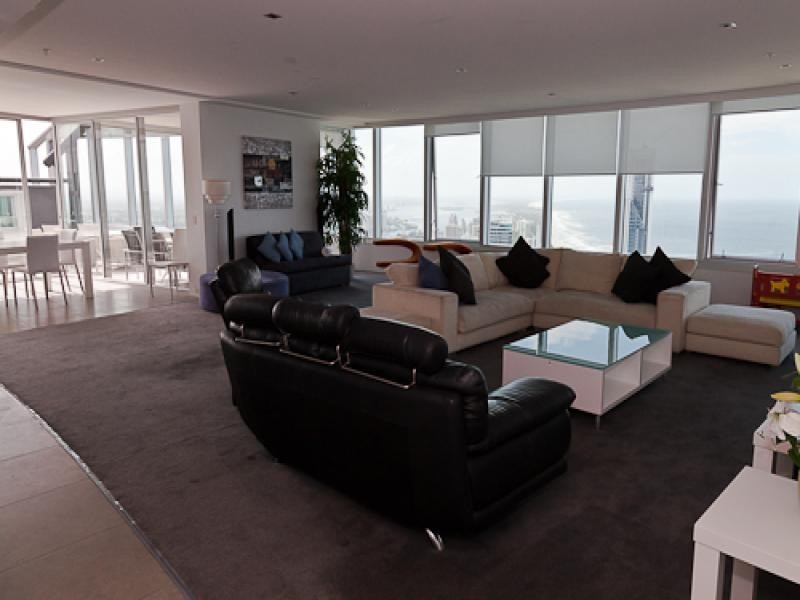 70.01/9  Hamilton Avenue, Surfers Paradise QLD 4217