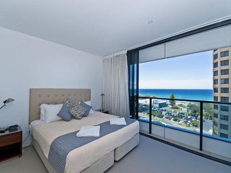 906/1 Oracle Blvd, Broadbeach QLD 4218