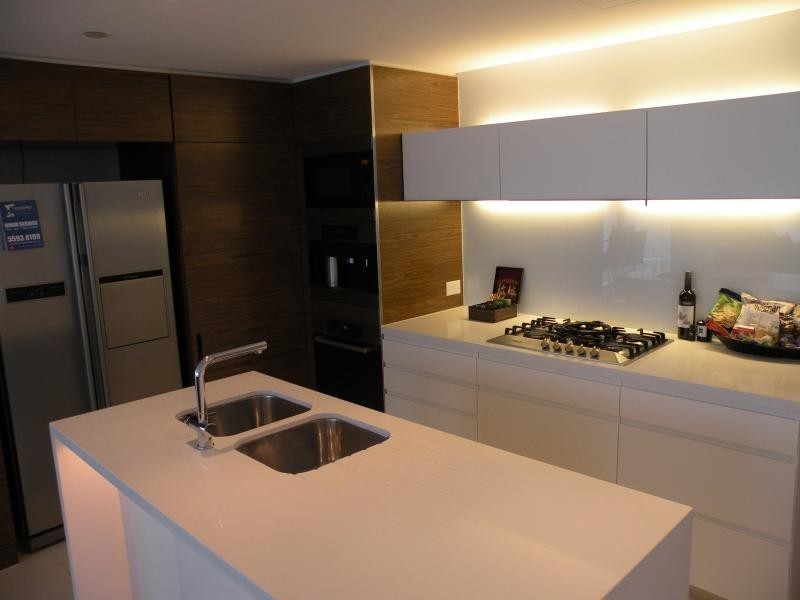 3901/ ORACLE Charles Ave, Broadbeach QLD 4218