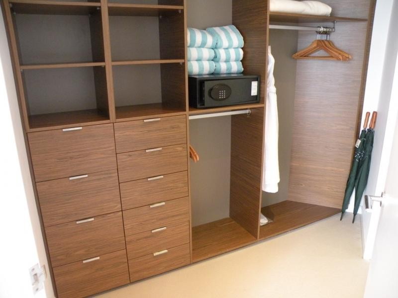 3901/ ORACLE Charles Ave, Broadbeach QLD 4218