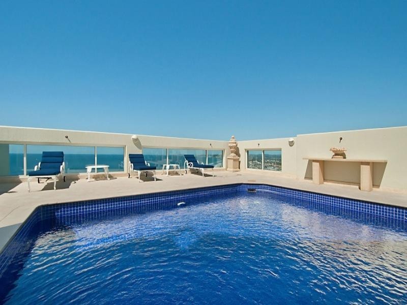 Penthouse/177 Old Burleigh Road, Broadbeach QLD 4218