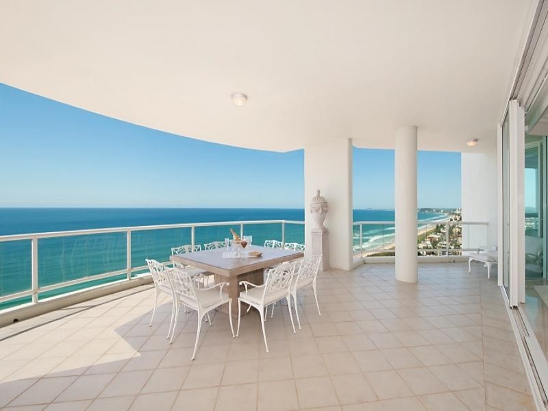 Penthouse/177 Old Burleigh Road, Broadbeach QLD 4218
