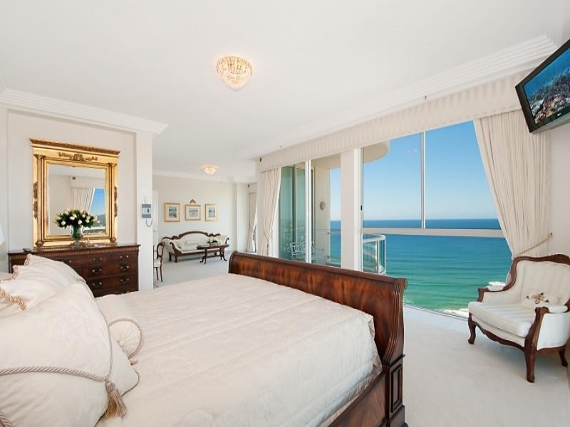 Penthouse/177 Old Burleigh Road, Broadbeach QLD 4218