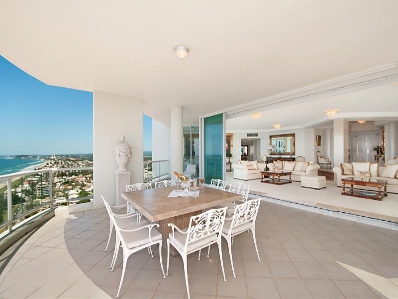 Penthouse/177 Old Burleigh Road, Broadbeach QLD 4218