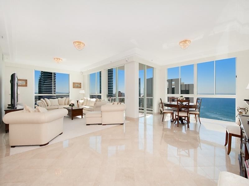 Penthouse/177 Old Burleigh Road, Broadbeach QLD 4218