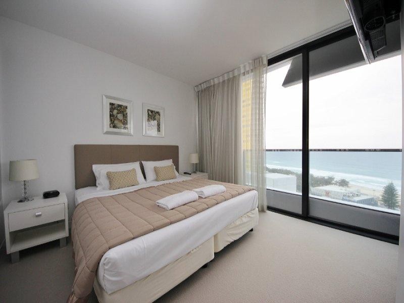Broadbeach QLD 4218