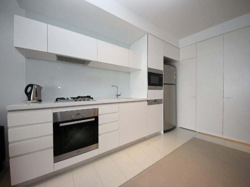Broadbeach QLD 4218