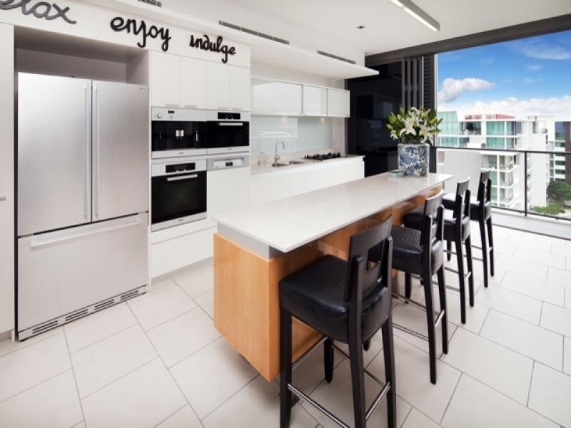 27801/2 Ephraim Island, Paradise Point QLD 4216