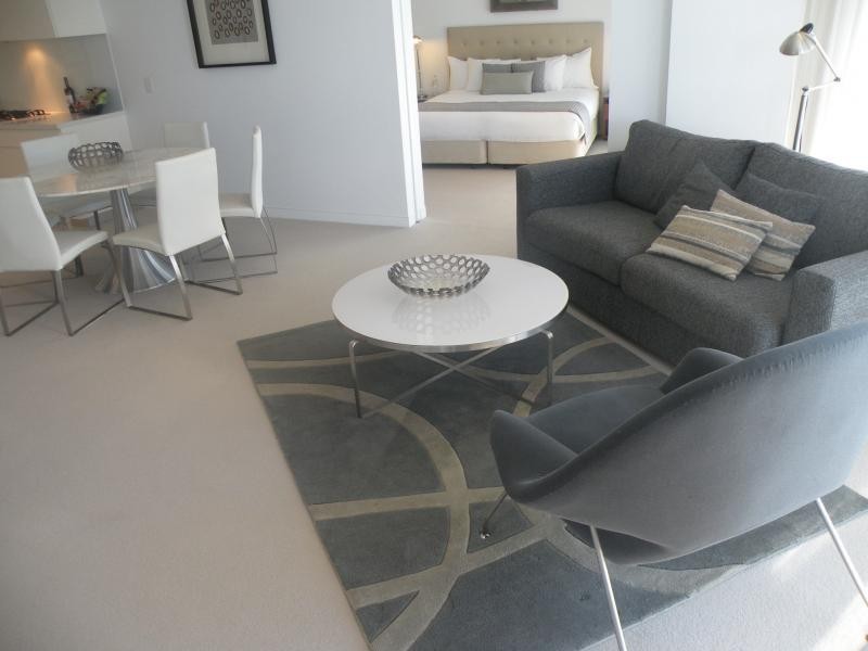 2602/1 ORACLE Charles Ave, Broadbeach QLD 4218