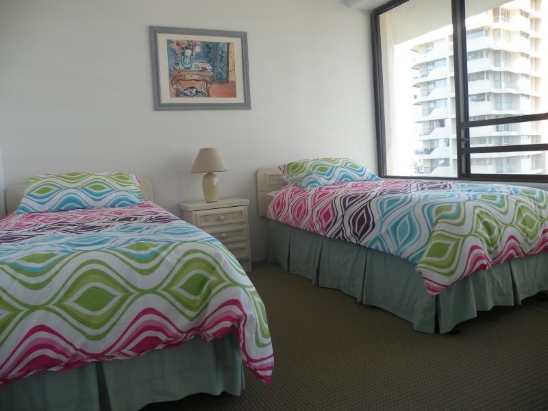 801/5 Enderley Avenue, Surfers Paradise QLD 4217