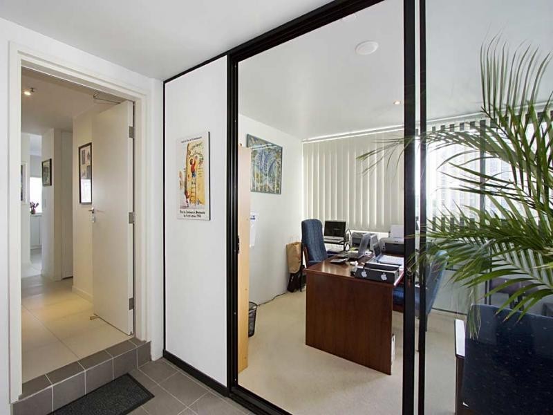 202/14 George Street, Broadbeach QLD 4218