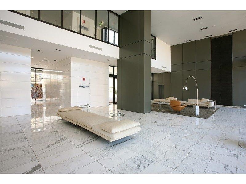 202/14 George Street, Broadbeach QLD 4218