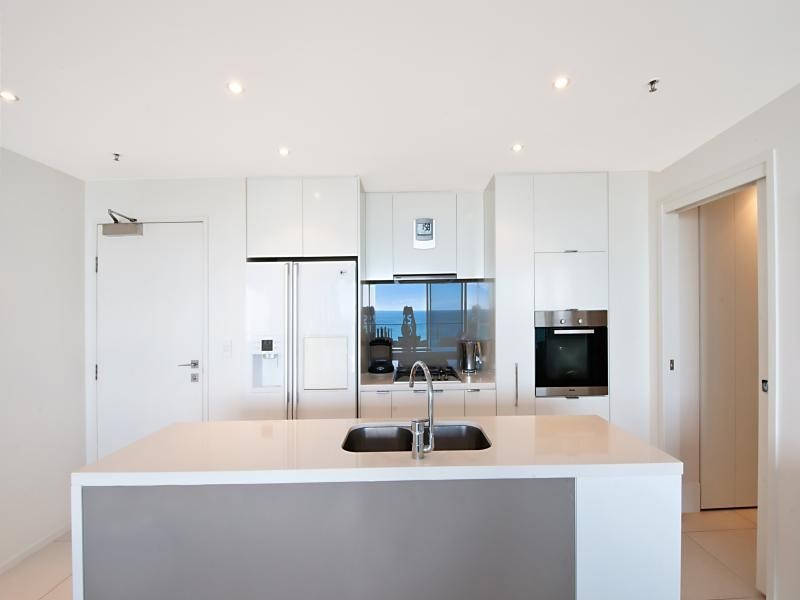 1802/14 George Street, Broadbeach QLD 4218