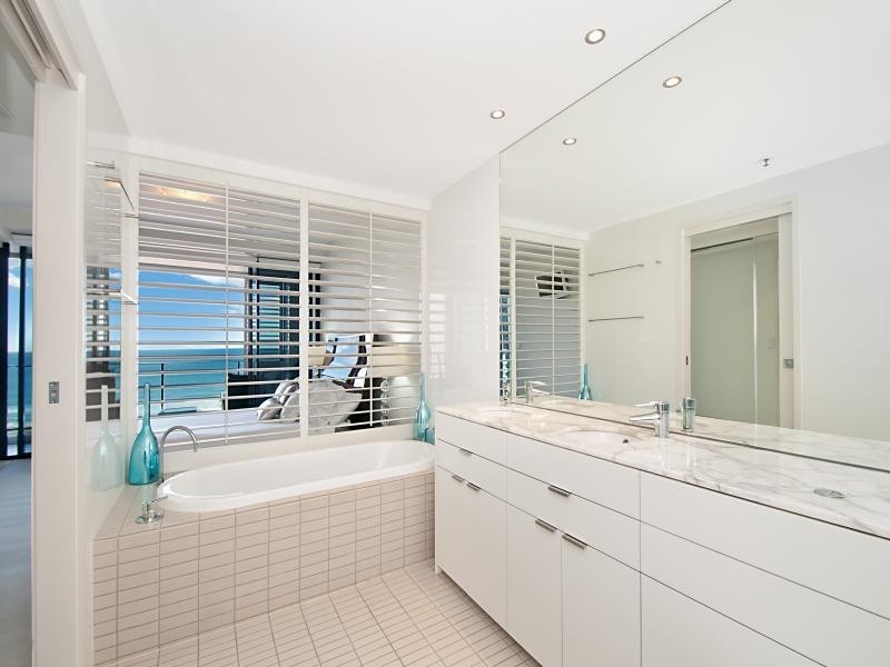 1802/14 George Street, Broadbeach QLD 4218