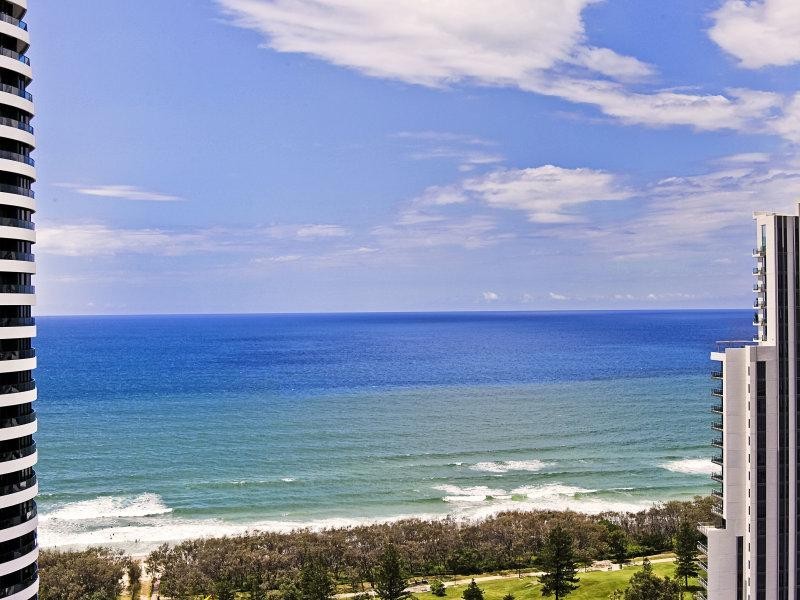 25th Level/4  ORACLE Charles Ave, Broadbeach QLD 4218