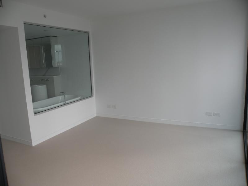20805/4 Charles Avenue, Broadbeach QLD 4218