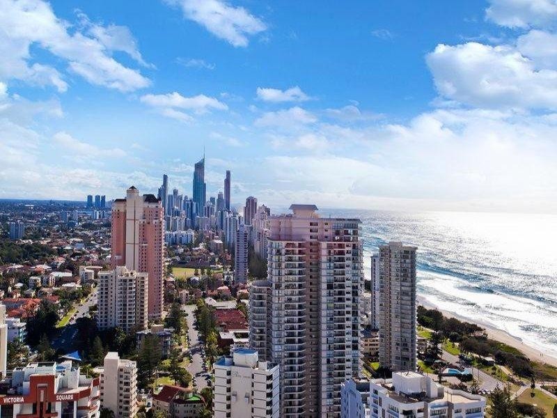 2501/1 ORACLE Charles Ave, Broadbeach QLD 4218
