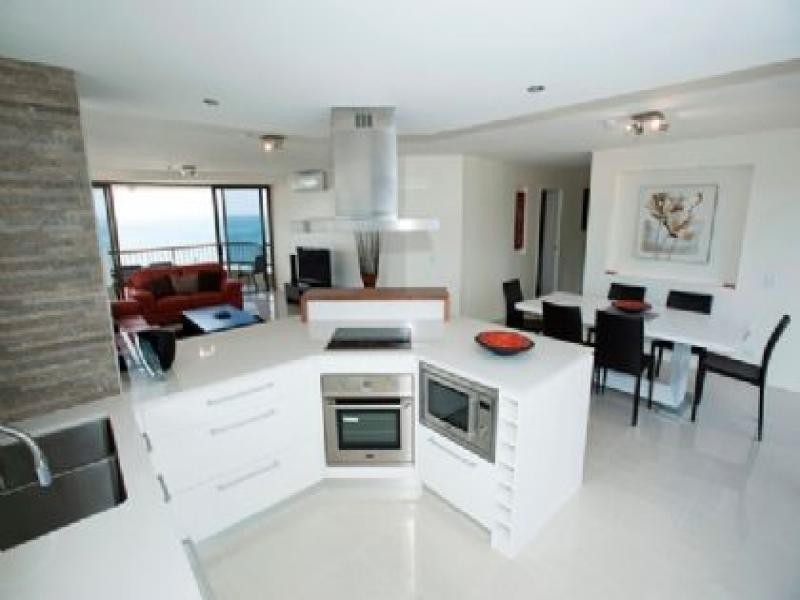 40/3534 Main Beach Parade, Main Beach QLD 4217