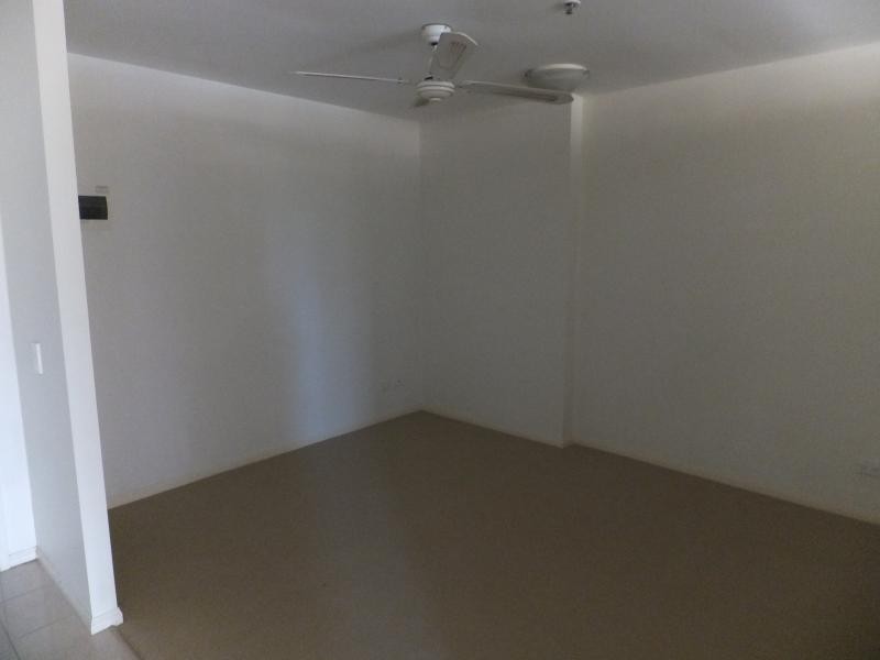 15/2894 Gold  Coast Hwy, Broadbeach QLD 4218