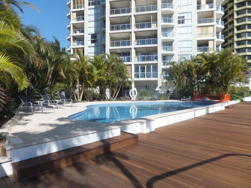 15/2894 Gold  Coast Hwy, Broadbeach QLD 4218