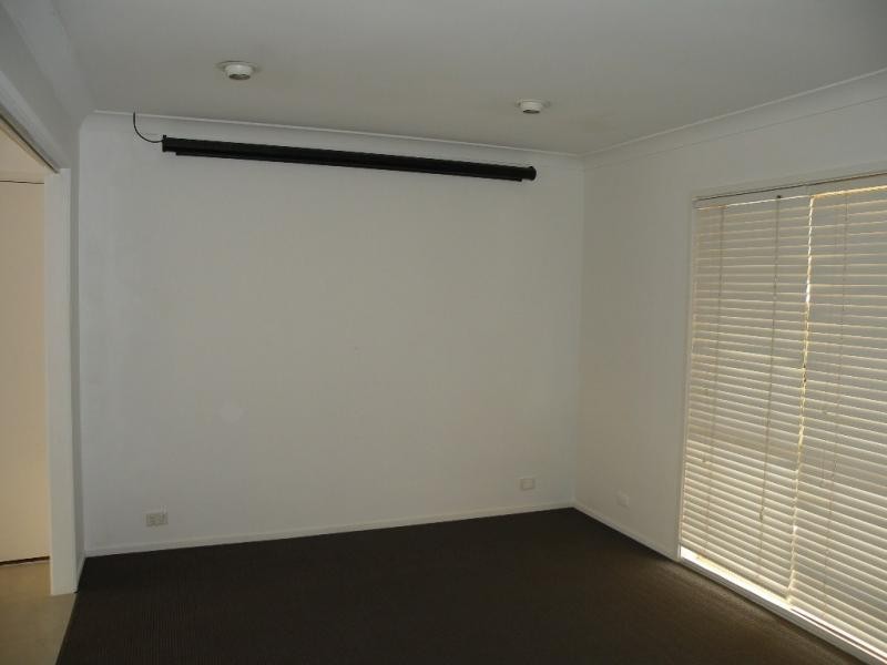 12 Bowmore Crt, Merrimac QLD 4226