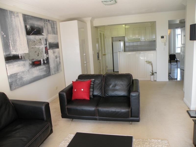 1507/90 Surf Parade, Broadbeach QLD 4218