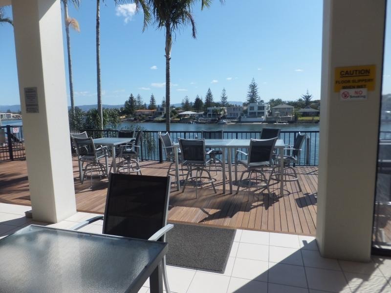 6/2894 Gold Coast Hwy, Surfers Paradise QLD 4217