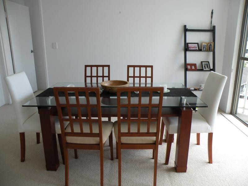 10/20 Cronin Avenue, Main Beach QLD 4217