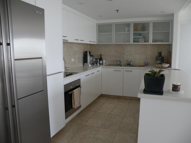 10/20 Cronin Avenue, Main Beach QLD 4217