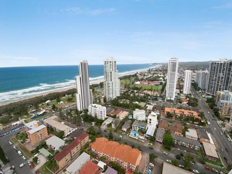 Oracle Penthouse/4 Charles Avenue, Broadbeach QLD 4218
