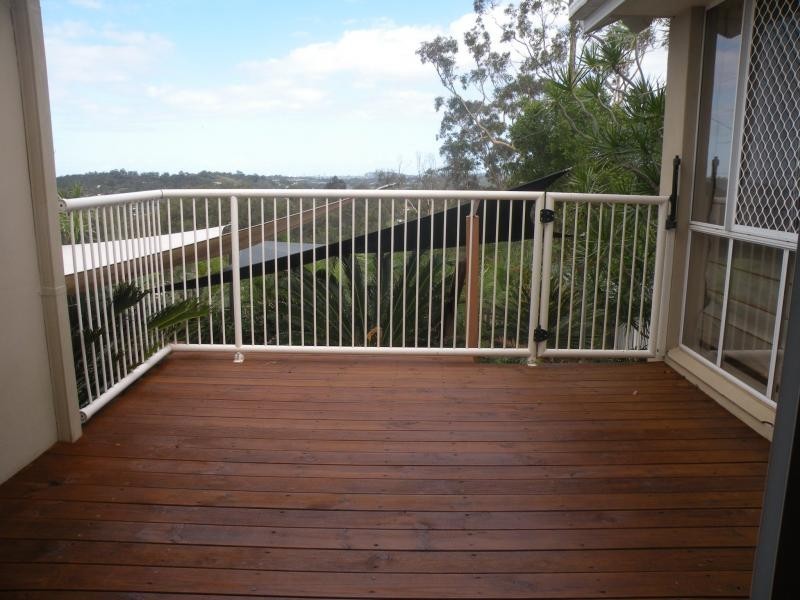 27 Baileys Road, Tallai QLD 4213