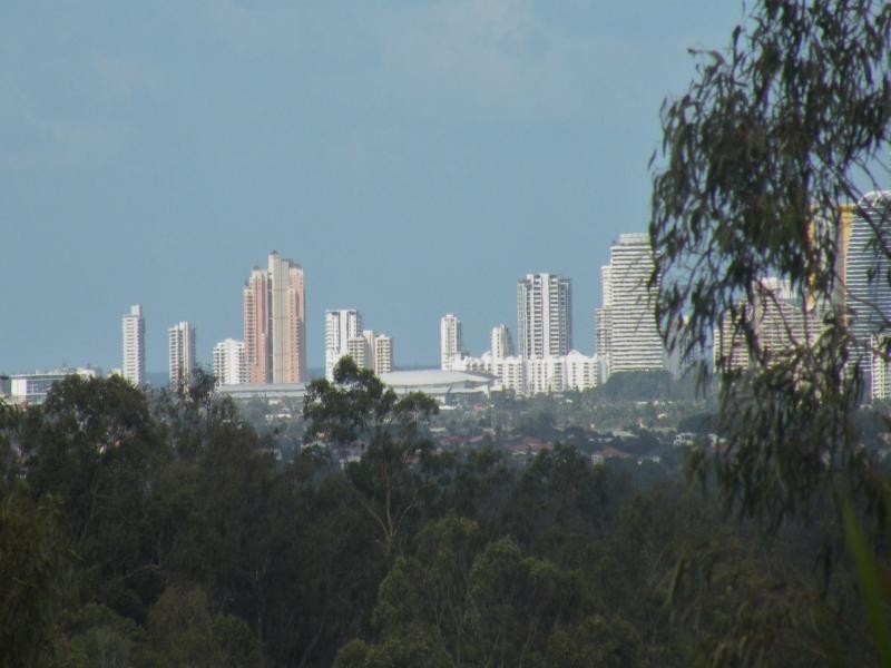 27 Baileys Road, Tallai QLD 4213