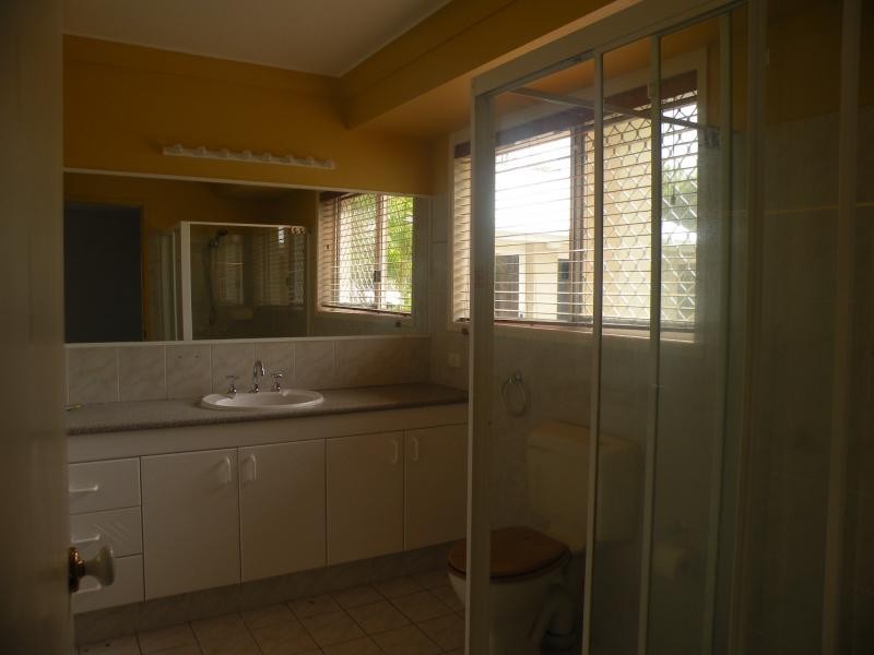 27 Baileys Road, Tallai QLD 4213